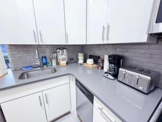 Residence Heritage Giant 3 Bedroom - 1