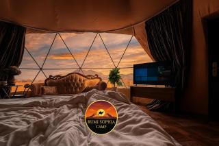 RUM SOPHIA lUXURY CAMP - 6