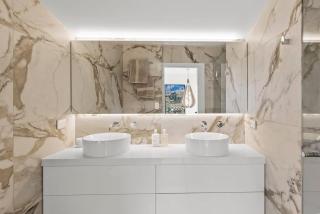 Korimako - A Luxe Sunrise Lane Gorgeous Retreat - 3