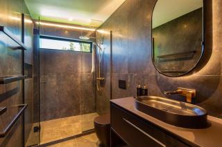 Korimako - A Luxe Sunrise Lane Gorgeous Retreat - 1