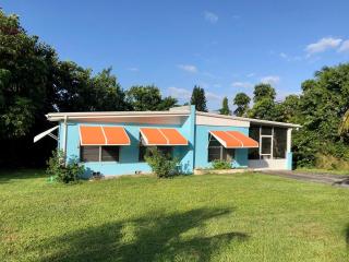 Pineapple Cottage 2 bedroom - 3