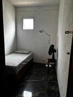 Quarto janelinha barão geraldo - 1