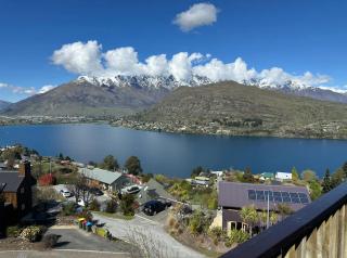 Remarkable Views on Stone Ridge - 9