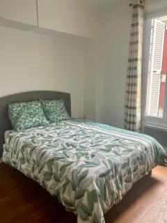 Comfort Parisian Room and Sofa Bed 1 min to Metro M4 & T3A Paris Chambre chez Habitant - 5