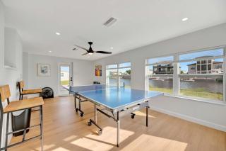 Oyster House Waterfront 3b2b Kayaks BBQ Games - 6