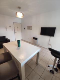 Bright and centrally located apartment - 3