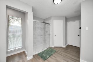 Cozy 3-bedroom bungalow in Richmond, TX - 8