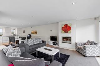 White Diamond Holiday Home - 4