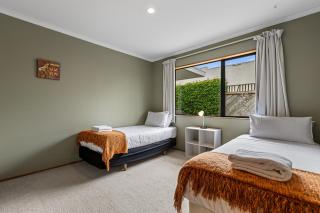Hideaway on Edgecumbe - 5