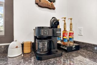 NEW! Hot Tub! King Beds! Games! Firepit! EV Charger - 6