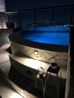 Penthouse Exclusive Hangar - 9