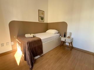 Apartamento central com 3 smart TVs e super equipado - UFV a 1 km - 3