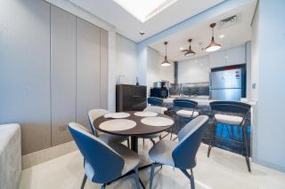 Luxe 3BDR Panoramic Burj Khalifa Views Business Bay - 7