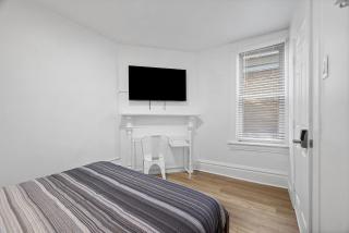 Pittsburgh Shadyside 2B Stylish and Cozy Private Bedroom with Shared Bathroom - 8
