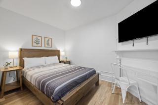 Pittsburgh Shadyside 2B Stylish and Cozy Private Bedroom with Shared Bathroom - 0