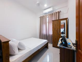 Moonlit Luxury Apartments - 3