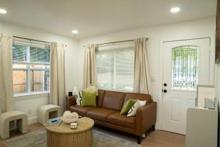 St Pete Gem Near the Beach - 6