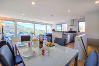 Woodlands on the Hill - 7