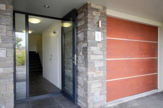 Terrace Apartment 4 With Mountain Views - 8