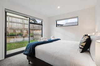 Gorgeous mountain views fabulous family house quiet neighbourhood - 2