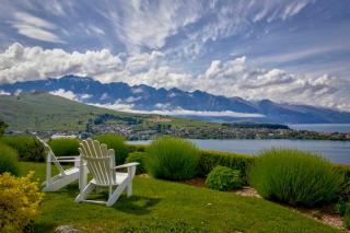 Wakatipu Gem Charming Lakehouse with Hot Tub - 9
