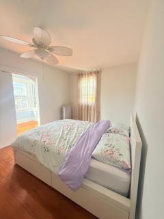 Spacious 3 Bedroom - 5