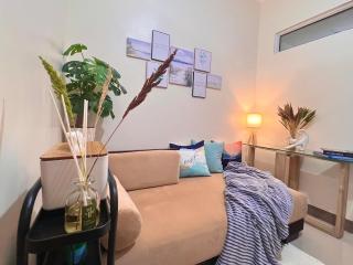 1 Bedroom Condo Unit Near SM City Sucat and NAIA Terminal - 0