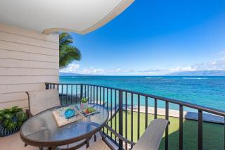 Kahana Reef 201 · KR 201 OceanFront 1BD Condo w Ocean Views Pool - Kahana - 4