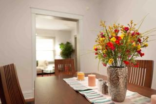 Westport Plaza Stay 2BR Cozy Escape - 4