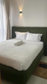 Shamzluxury2 - 8