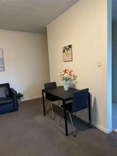 Homely Auburn 2BR - Fast Access to Sydney & Beyond - 1