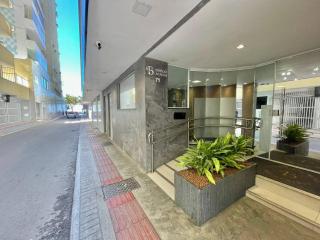 Apartamento quadra Mar com Garagem - 9