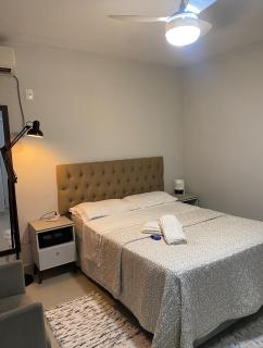 Apartamento quadra Mar com Garagem - 1
