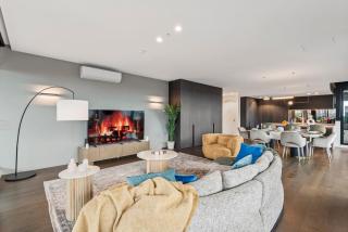 Complete Host Flagstaff Hill Apartments - 5