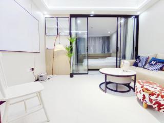 House of Great White Apartment - 8