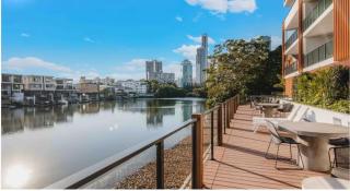 Surfers Riverview Retreat Free Parking Netflix - 3