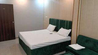 Hotel O Ra One Restro & Rooms - 1