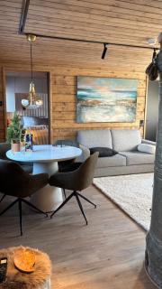 Luxury City Cottage - 4