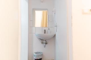 Comfy 2BR Apartment Best For Long Stay - 9