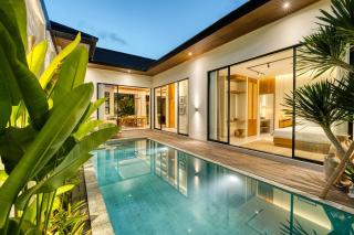 Tropical 3BR Villa 2 Private Pools in Jimbaran - 0