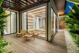 Tropical 3BR Villa 2 Private Pools in Jimbaran - 8