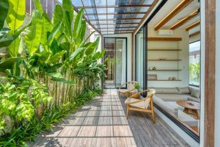 Tropical 3BR Villa 2 Private Pools in Jimbaran - 4