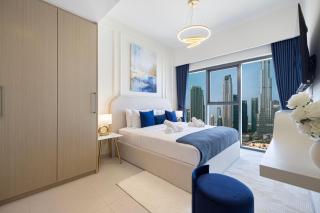 5 Min Walk Dubai Mall, Burj Khalifa & Fountain View, Gym, Pool, Burj Royale , 500MBPS Wifi - 3