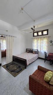 Buddy's Homestay - 8