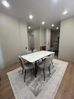 Great Atmosphere in the center of the city - 1