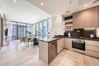 Sleek 1BR Gem - Unit 1709 - Peninsula Five - 3