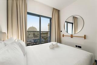 FIRST CLASS 2BR Luxury Hideaway - 2