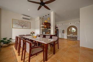 Villa Azalea - 05 Bedroom Luxury Beachside Retreat by Villuxy - 1