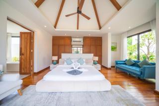 BangTao Luxury 5 Bedroom 1200sqm Modern Bali Style Holiday Villa Quiet and Private Large Private Pool Large Garden - 3