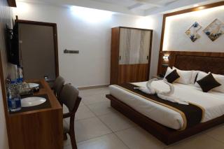 Townhouse Cochin Airport Formerly Skyluxe - 5